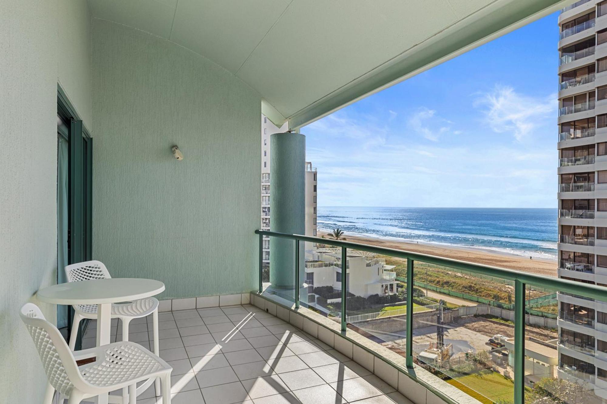 Emerald Sands Holiday Apartments Surfers Paradise Habitación foto
