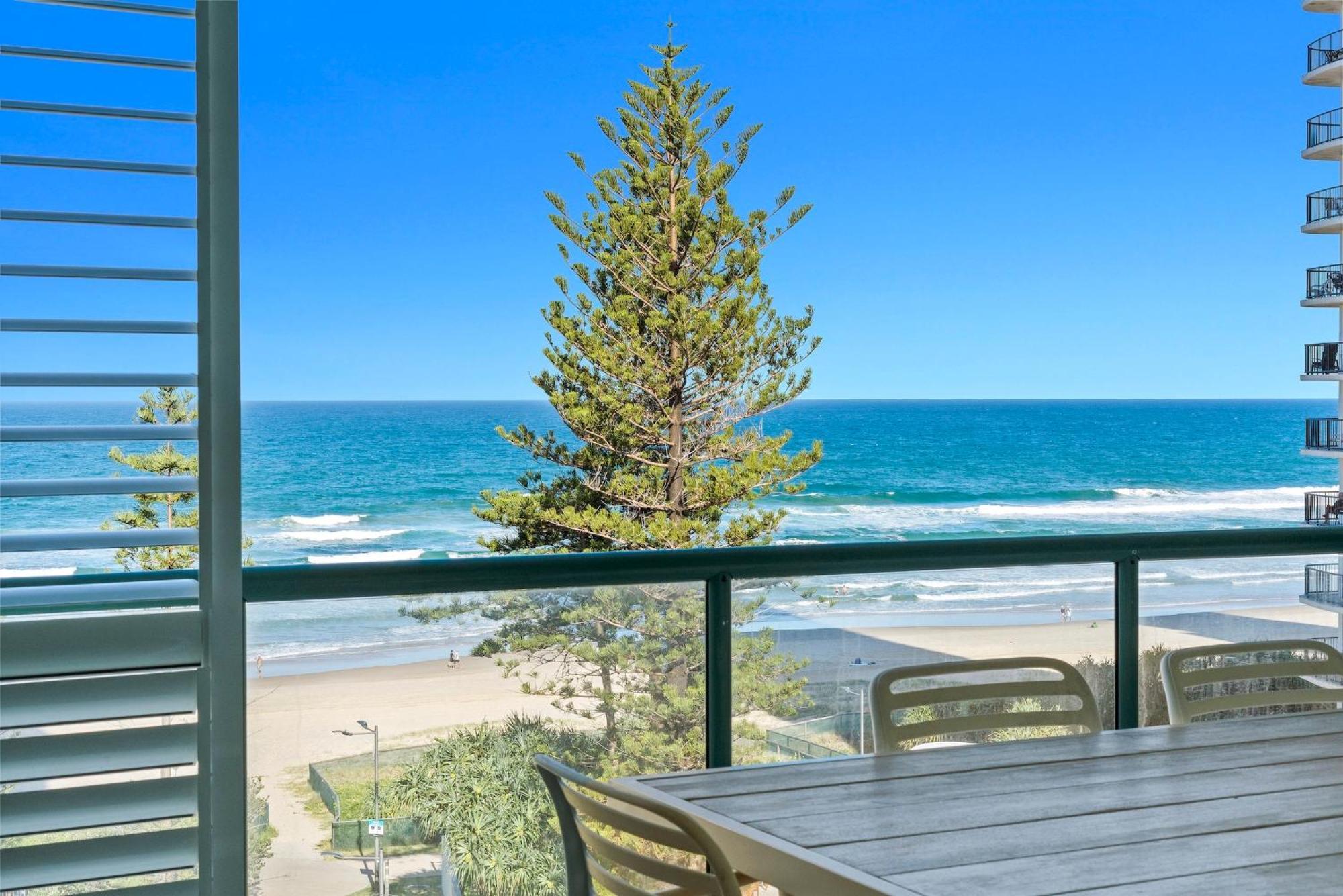 Emerald Sands Holiday Apartments Surfers Paradise Exterior foto