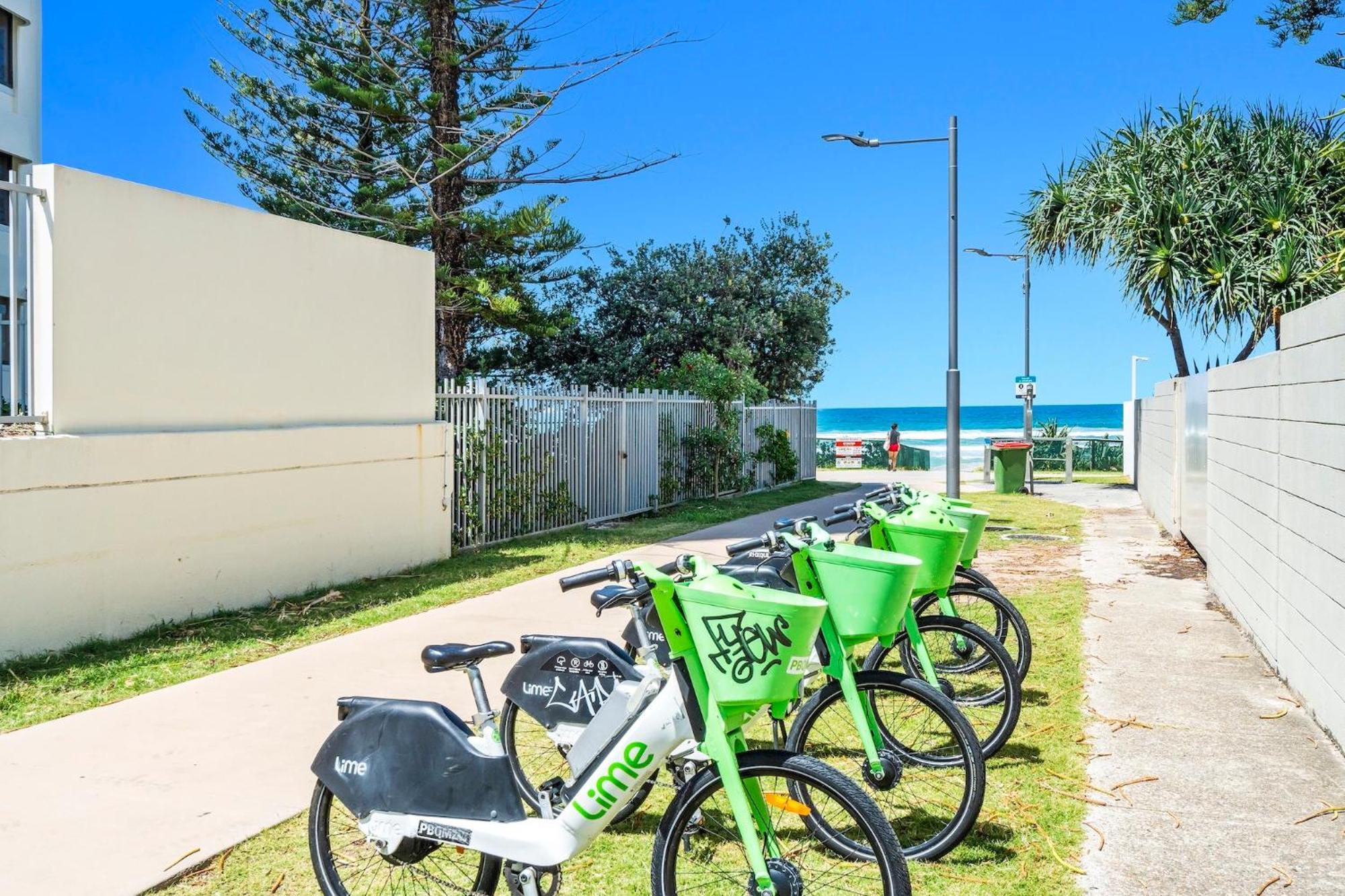 Emerald Sands Holiday Apartments Surfers Paradise Exterior foto